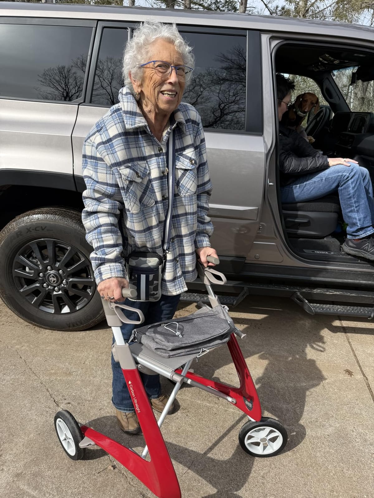 byACRE Carbon Ultralight Rollator Walker - World's Lightest Carbon Rollator - Only 10.6 lbs | Indoor and Outdoor Use | Foldable with seat and Easy to Travel with (Champagne Gold, Wide Track) customer photo 1