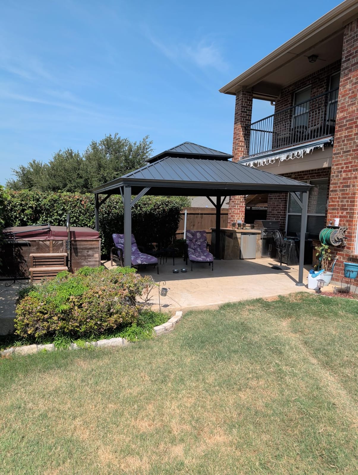 Domi 12x12 Hardtop Gazebo for Patio, Metal Gazebo with Gutters, Brown customer photo 2