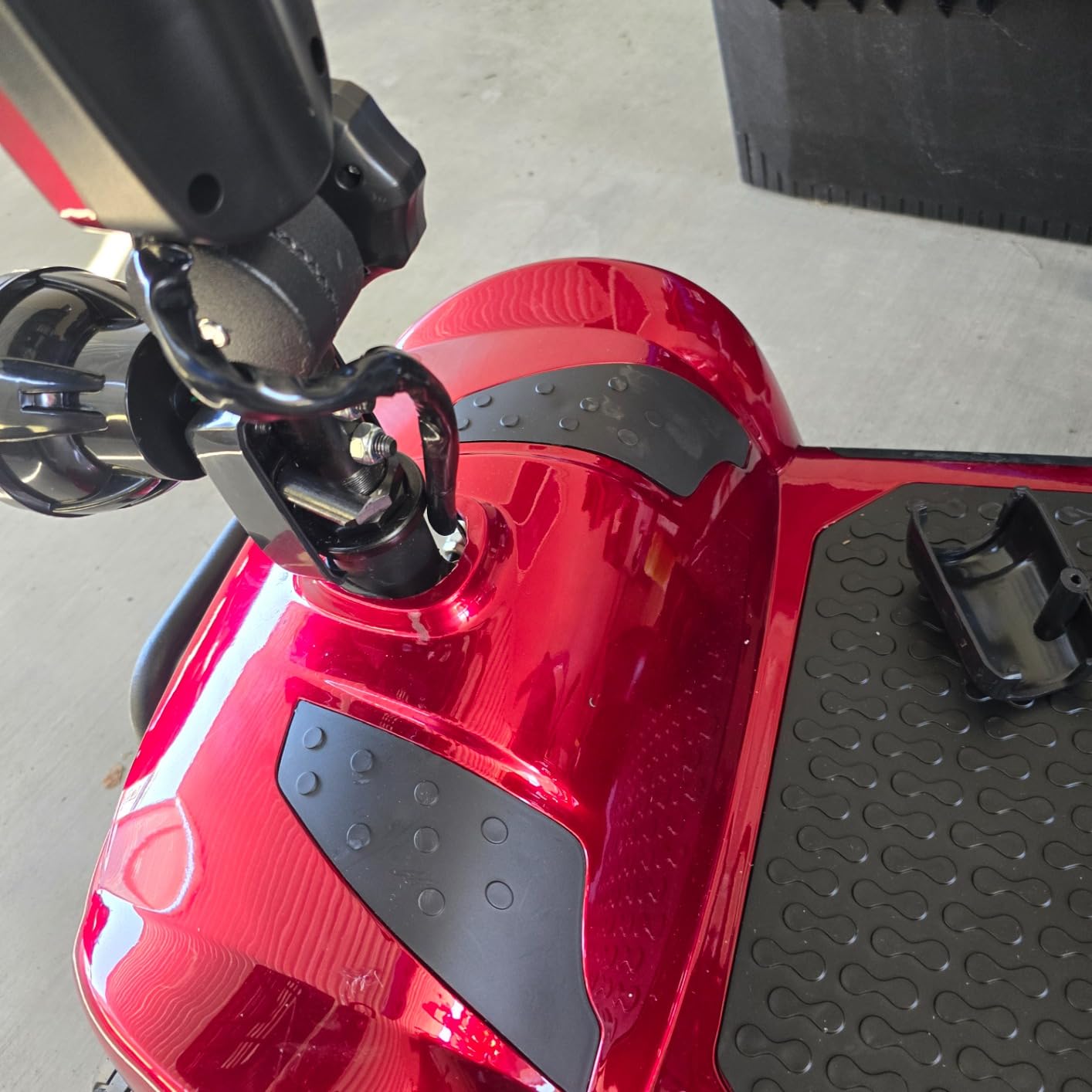 Ecomobi 32 Miles Heavy-Duty 1000W MobilityScooter for Seniors & Adults customer photo 1
