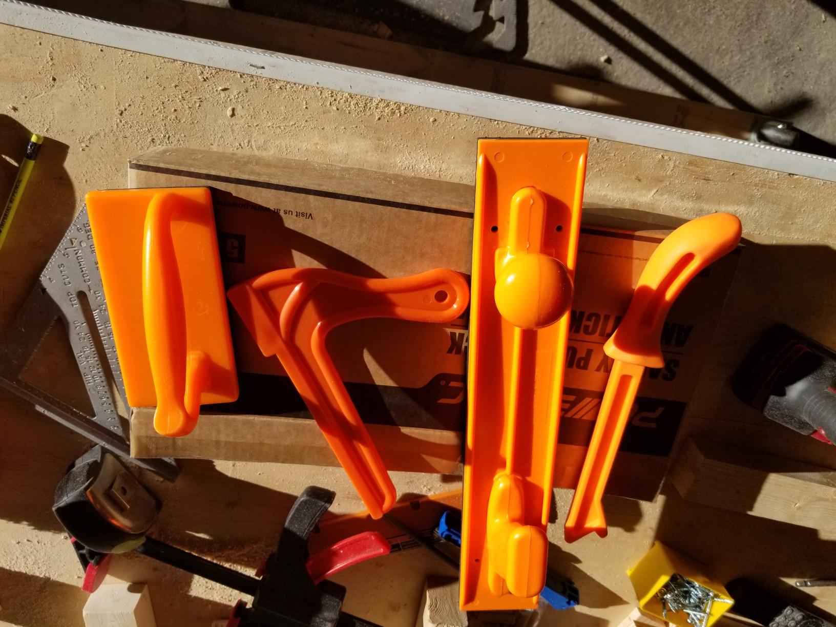 POWERTEC Grab Push Block with Retractable Holder, Anti-Slip Pad & Offset Handle for Improves Control. Ideal for Table Saws, Router Tables, Band Saws, Jointers & Fence Systems (71794) customer photo 2