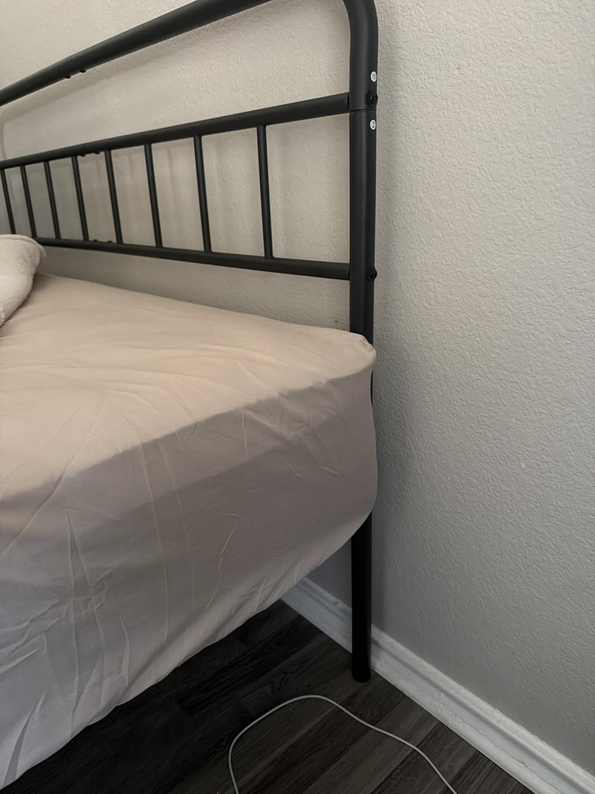 Queen Mattress, 12 Inch Queen Size Hybrid Mattresses in a Box customer photo 2