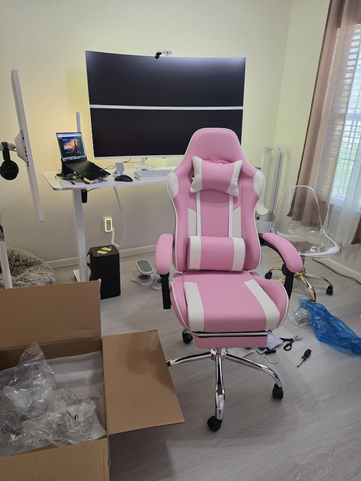 DUMOS Ergonomic Gaming Chair with Footrest, Home Office Desk Chair customer photo 2