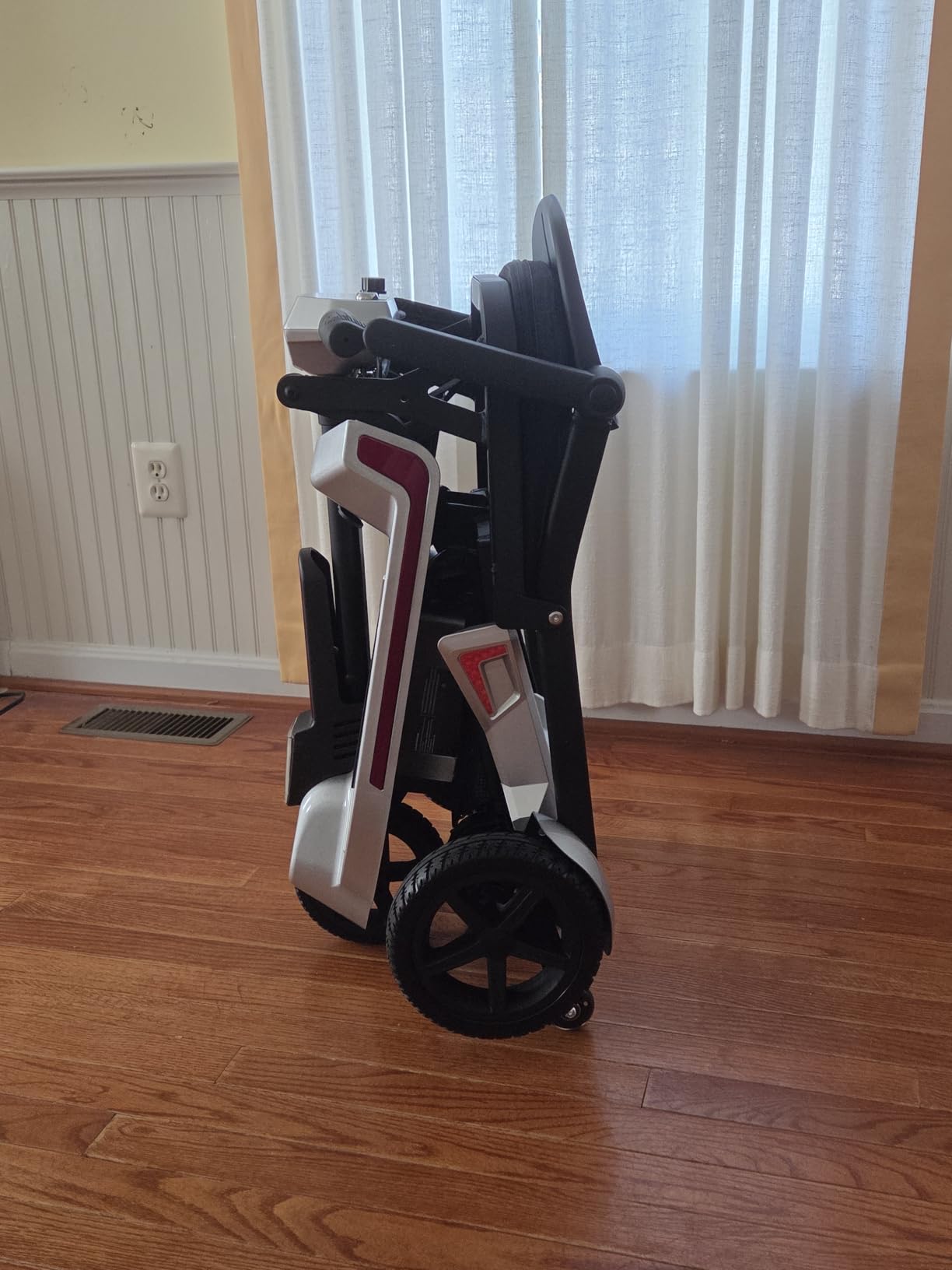 Light Weight Mobility Scooter for Adults, 3 Wheel Mobility Scooter customer photo 2